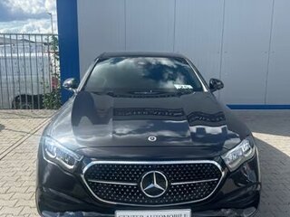 2025 Mercedes-Benz E-Класс 200 VI (W214, S214), чёрный, 6977748 рублей, вид 2