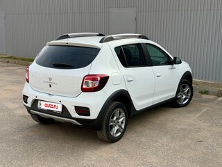 2021 Renault Sandero Stepway II Рестайлинг, белый, 1295000 рублей, вид 4