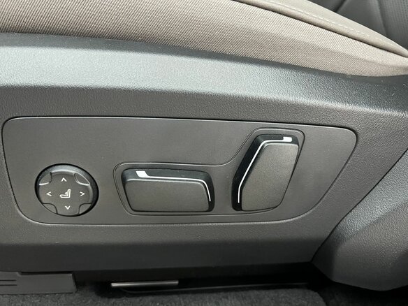 2026 BMW X3 Long 30L xDrive IV (G45/G48), чёрный, 7790000 рублей - вид 18