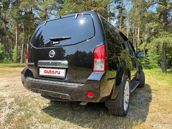 2013 Nissan Pathfinder III Рестайлинг, чёрный, 3000000 рублей - вид 9