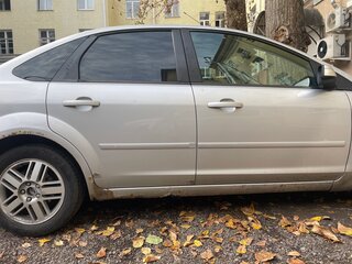 2007 Ford Focus II Рестайлинг, серебристый, 350000 рублей, вид 3