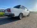 1999 Lada (ВАЗ) 2107, белый, 100000 рублей - вид 1