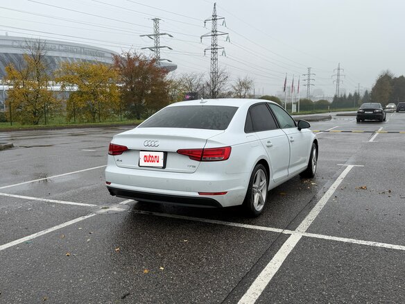 2017 Audi A4 V (B9), белый, 1700000 рублей - вид 5
