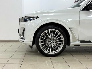 2022 BMW X7 40i I (G07), белый, 10995000 рублей, вид 4