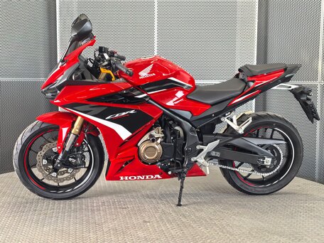 2023 Honda CBR 400R, красный, 677000 рублей, вид 5