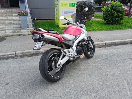 2006 Suzuki GSR 600, красный, 400000 рублей, вид 2