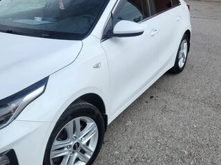 2020 Kia Ceed III, белый, 1500000 рублей, вид 2