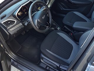 2024 Lada (ВАЗ) Vesta I Рестайлинг (NG), серый, 1350000 рублей, вид 3