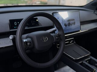 2026 Toyota bZ3X 58.3 kWh, чёрный, 2955000 рублей, вид 5