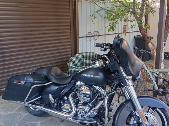 2014 Harley-Davidson Street Glide, чёрный, 1320000 рублей - вид 1