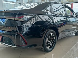 2025 BAIC U5 Plus, чёрный, 1890000 рублей, вид 4