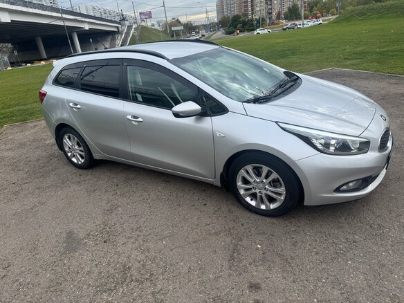 2014 Kia Ceed II, серебристый, 1310000 рублей - вид 10