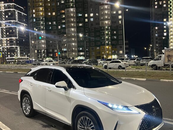 2019 Lexus RX 300 IV Рестайлинг, белый, 6500000 рублей - вид 7