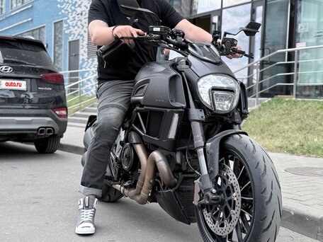 2015 Ducati Diavel, чёрный, 1450000 рублей, вид 1