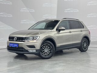 2017 Volkswagen Tiguan II, бежевый, 1500000 рублей, вид 1