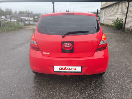 2008 Hyundai i20 I, красный, 360000 рублей, вид 3