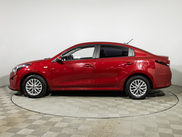 2020 Kia Rio IV Рестайлинг, красный, 1475900 рублей - вид 7