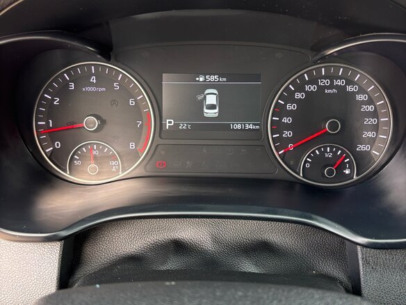 2018 Kia Optima IV Рестайлинг, синий, 2300000 рублей - вид 5