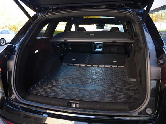 2024 Geely Monjaro I, чёрный, 3399777 рублей - вид 38