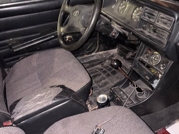 2002 Lada (ВАЗ) 2104 21047, пурпурный, 47000 рублей - вид 10