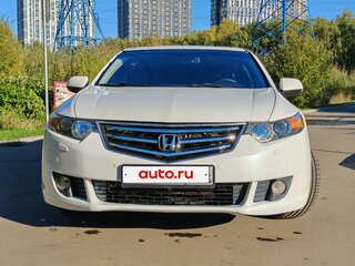 2010 Honda Accord VIII, белый, 880000 рублей, вид 1