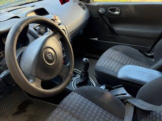 2006 Renault Megane II Рестайлинг, красный, 360000 рублей, вид 5