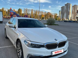 2018 BMW 5 серии 520i VII (G30/G31/G38), белый, 2900000 рублей, вид 4