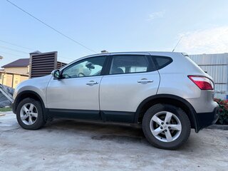 2012 Nissan Qashqai I Рестайлинг, серебристый, 948000 рублей, вид 3