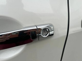 2017 Nissan Quest IV, белый, 2697000 рублей, вид 4