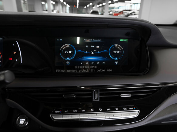 2025 GAC Trumpchi M6 Max, чёрный, 3370000 рублей - вид 16