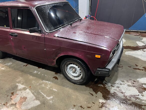 2007 Lada (ВАЗ) 2107, пурпурный, 95000 рублей