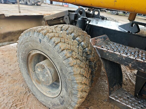 2011 Caterpillar M315, жёлтый, 3600000 рублей - вид 15