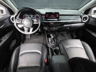 2022 Kia K3 II Рестайлинг, белый, 1406000 рублей, вид 5