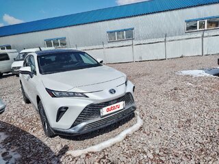 2023 Toyota Venza II, белый, 4480000 рублей, вид 2