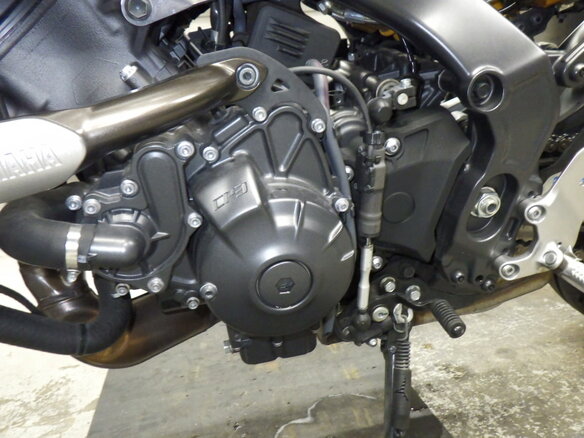 2022 Yamaha MT-09 (FZ-09), серебристый, 1150000 рублей - вид 13