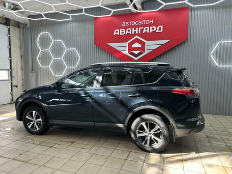 2017 Toyota RAV4 IV (XA40) Рестайлинг, синий, 2320000 рублей, вид 4