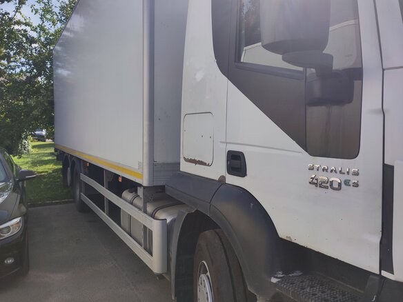 2014 Iveco Stralis, белый, 2600000 рублей - вид 9