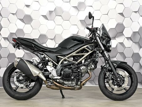 2021 Suzuki SV 650, чёрный, 675000 рублей, вид 3