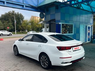 2021 Kia K3 II (China Market), белый, 2000000 рублей, вид 5