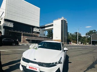 2020 Kia K5 III, белый, 2450000 рублей, вид 2