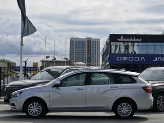 2019 Lada (ВАЗ) Vesta SW I, серебристый, 1000000 рублей, вид 4