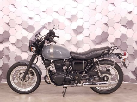 2023 Kawasaki W 800, серый, 769000 рублей, вид 4