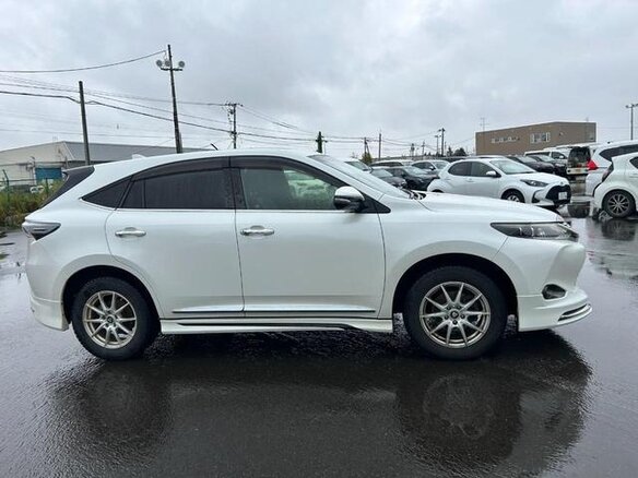 2015 Toyota Harrier III (XU60), белый, 1950055 рублей - вид 8
