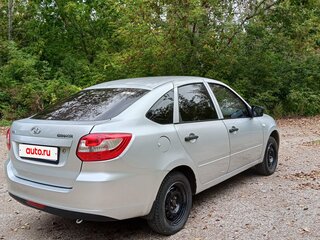 2015 Lada (ВАЗ) Granta I, серебристый, 330000 рублей, вид 4