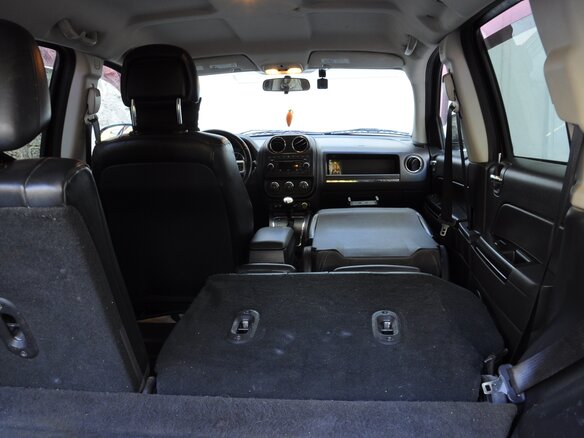 2011 Jeep Compass I Рестайлинг, пурпурный, 1100000 рублей - вид 14