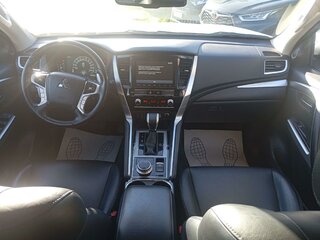 2022 Mitsubishi Pajero Sport III Рестайлинг, серый, 3800000 рублей, вид 5