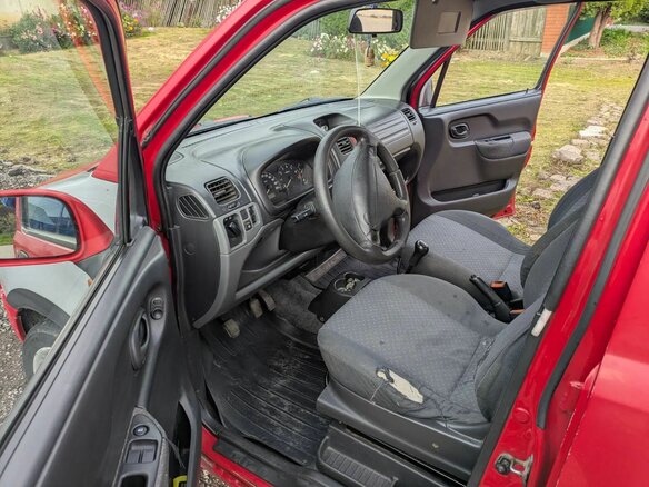 2002 Suzuki Wagon R+ II, красный, 240000 рублей - вид 10