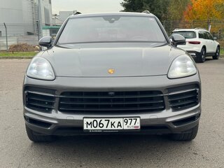 2020 Porsche Cayenne E-Hybrid III, серый, 9250000 рублей, вид 2