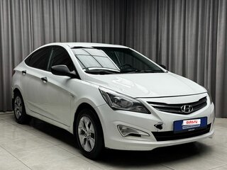 2015 Hyundai Solaris I Рестайлинг, белый, 599000 рублей, вид 1