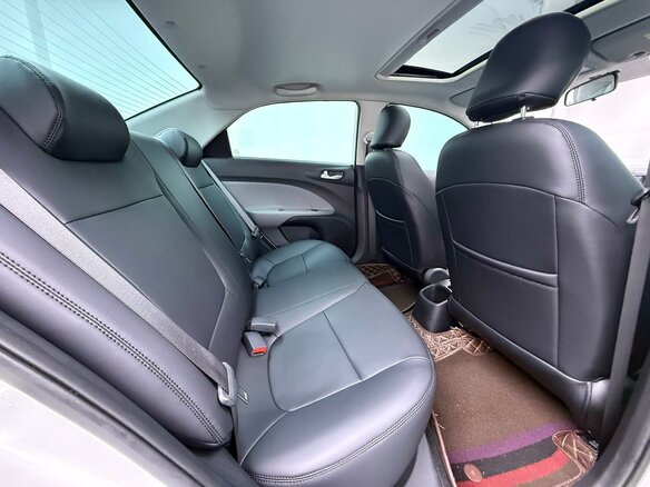 2023 Kia Pegas, белый, 880000 рублей - вид 16